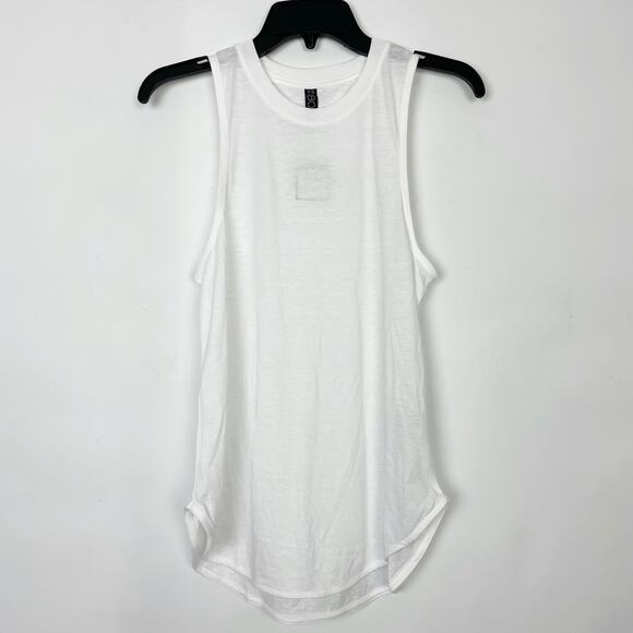 Cotton On Body Womens Muscle Tank Top Small White Active Curve Hem Athletic NWT - Picture 5 of 11